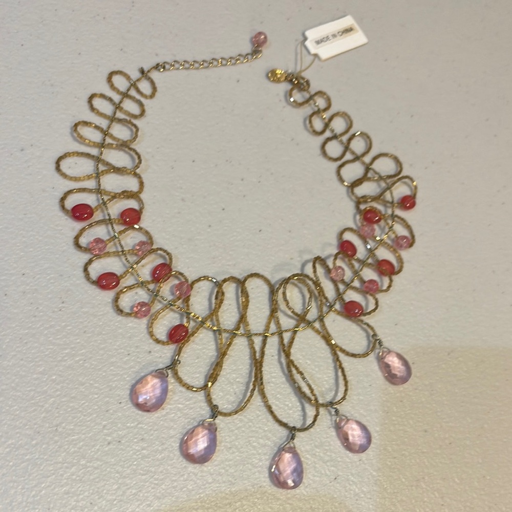 NWT Susan Lucci Elegant Gold and Pink Beads Necklace